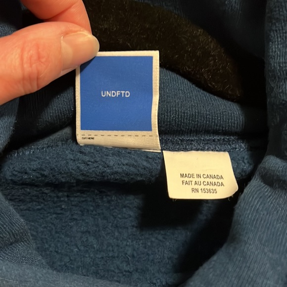 Undefeated hoodie - Picture 7 of 7